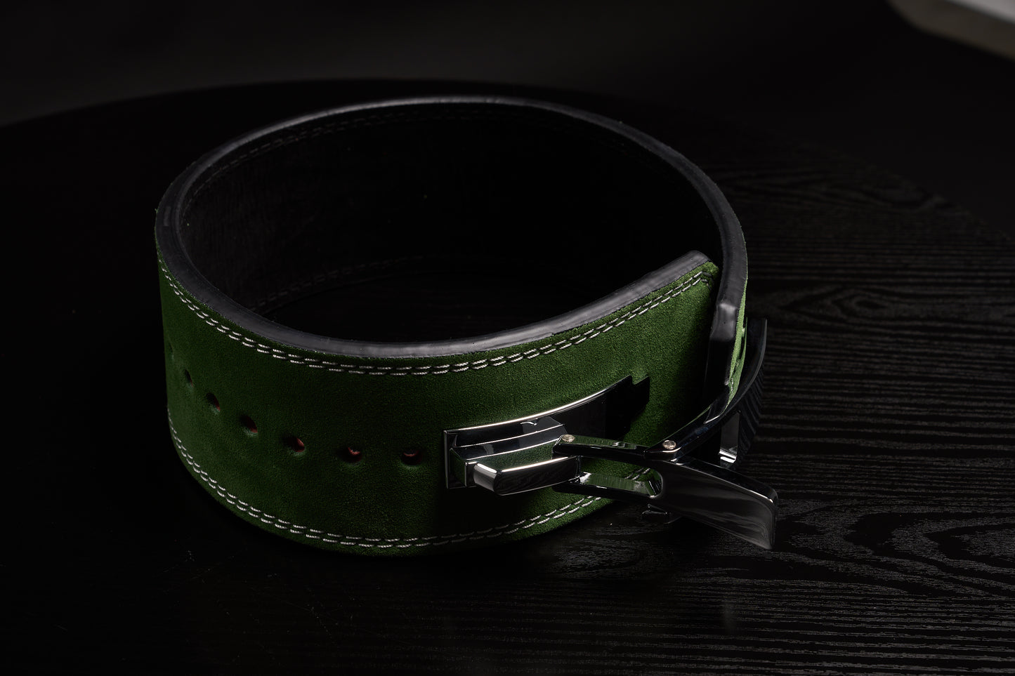 Lever Lifting Belt in Forest