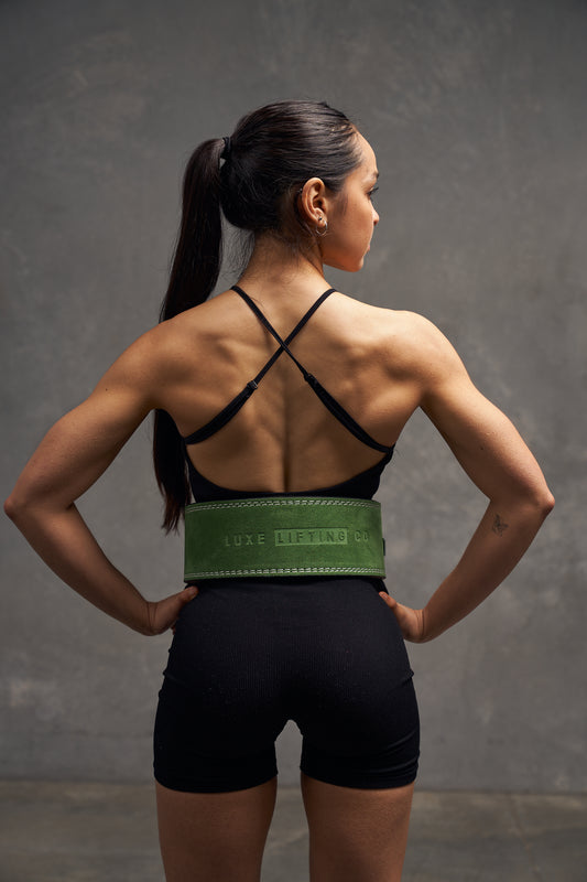 Lever Lifting Belt in Forest